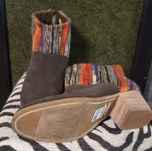 SOLD TOMS Leila Chocolate Brown Suede Bootie
